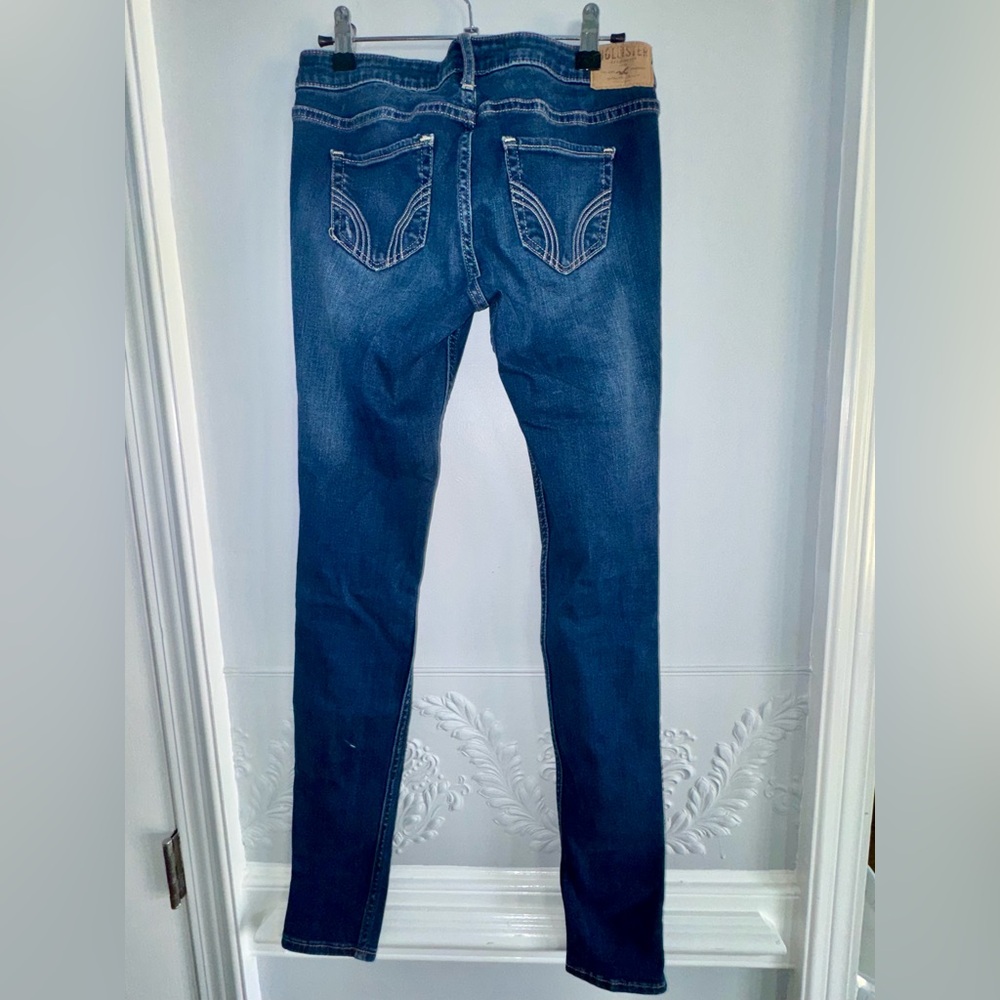 Hollister Distressed Blue Skinny Jeans - Picture 3 of 3